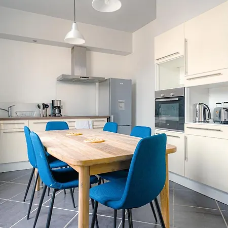 Coeur De #b1 - Privee Dans Partagee - Proche Commerces Et Transports *