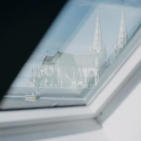 Coeur De #b1 - Privee Dans Partagee - Proche Commerces Et Transports דירה שולה