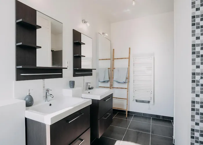 Апартаменты Coeur De #b1 - Privee Dans Partagee - Proche Commerces Et Transports Шоле